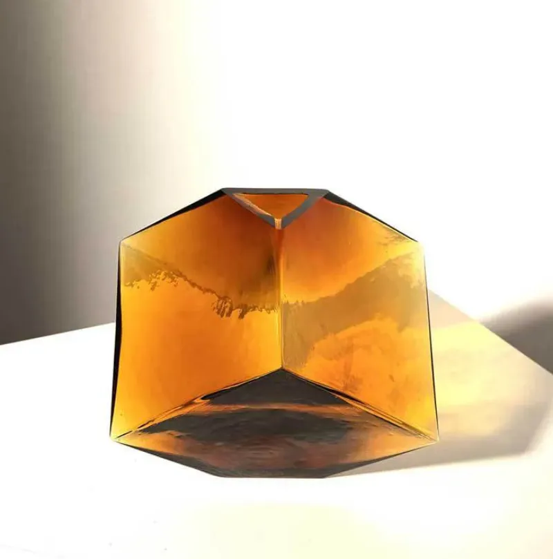 Balancing Cube Glass Vase