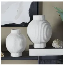 CERAMIC RIBBED VASE