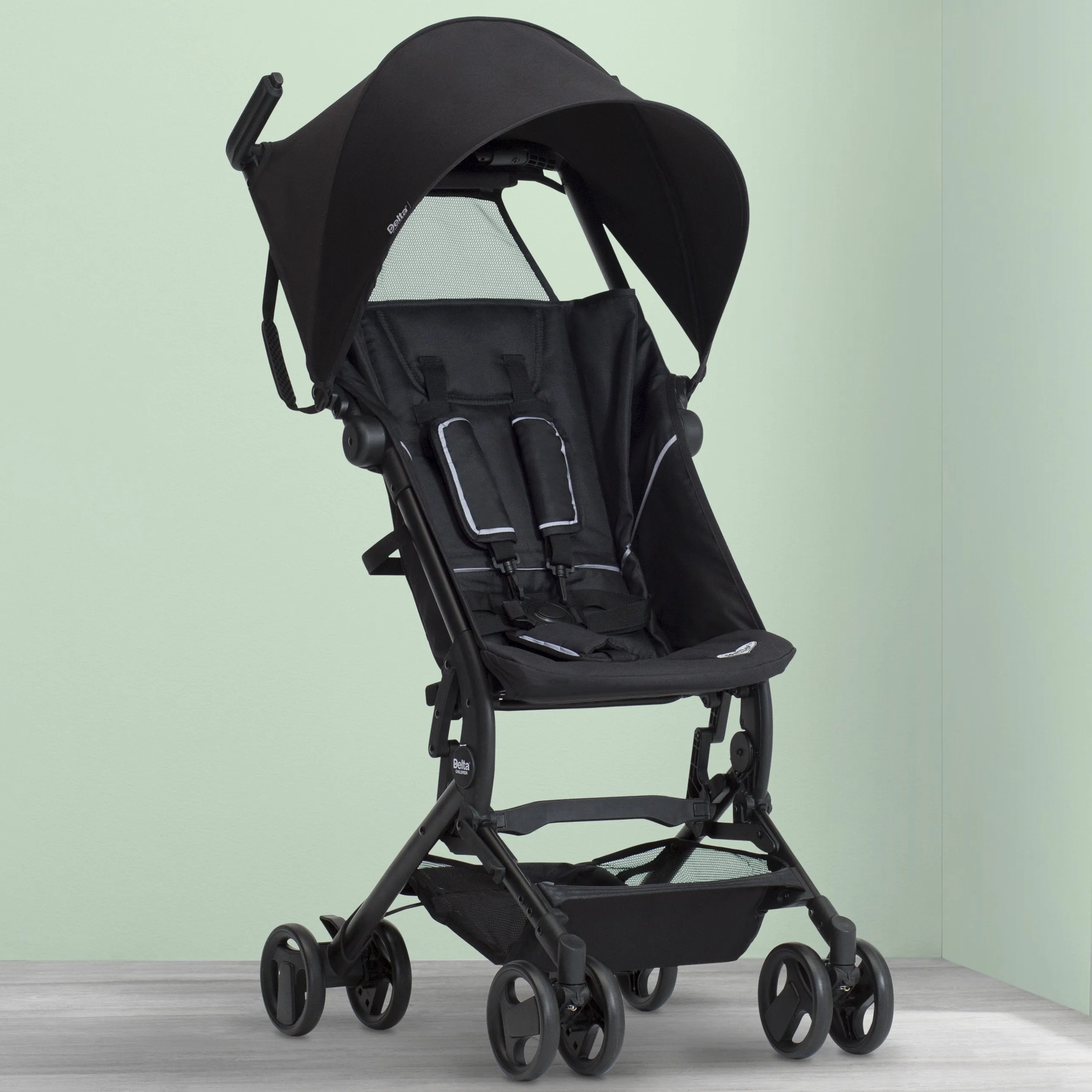 Clutch Plus Travel Stroller with Recline