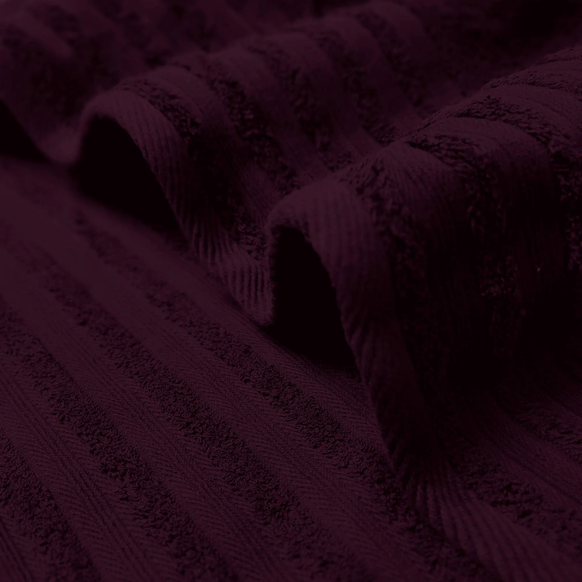 Lavish Touch 100% Cotton 500 GSM Aurelia Towel Set