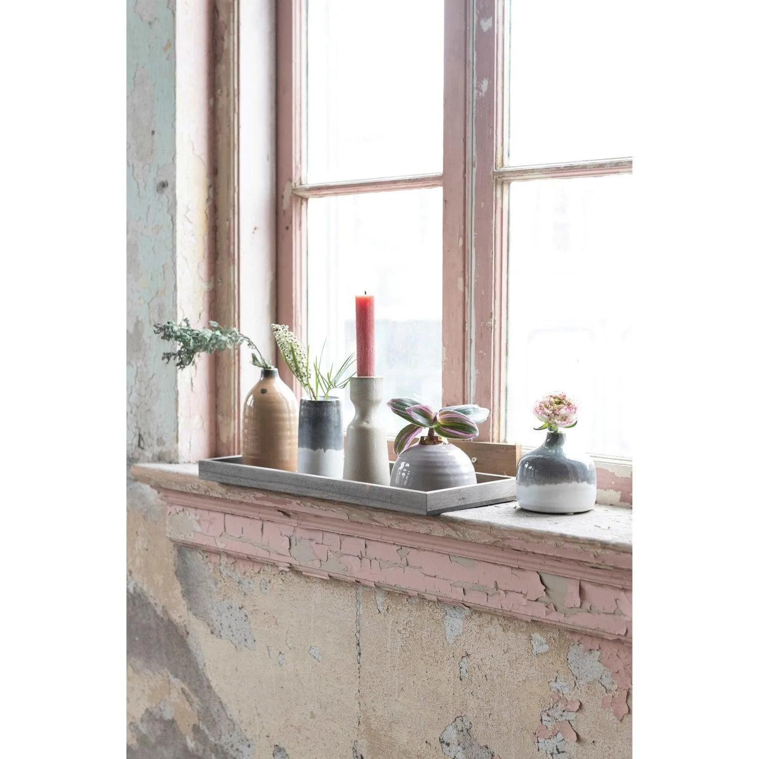 Mango Wood Tray with Assorted Vases