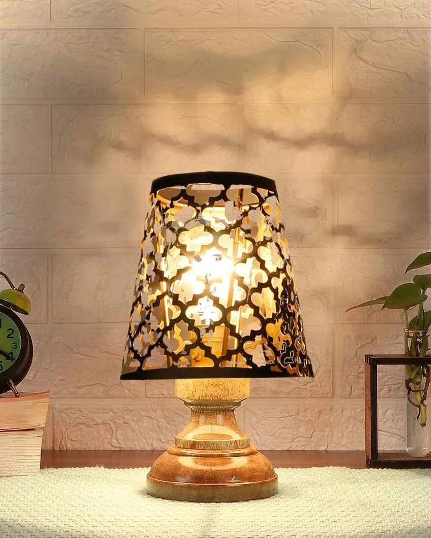 Net Metal Etching Table Lamp With Natural Wood Round Base | 6 x 8 inches