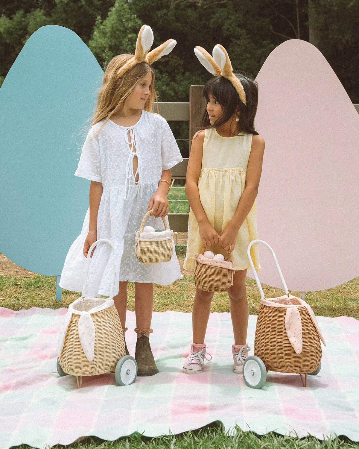 Olli Ella Rattan Bunny Luggy with Lining – Gumdrop