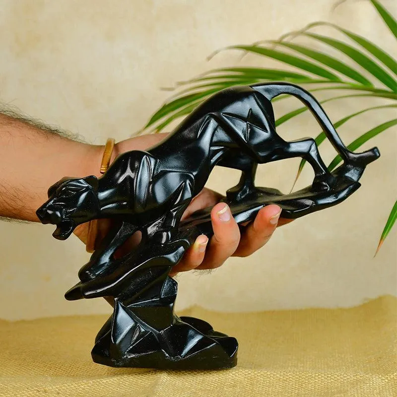 Panther Vista Showpiece