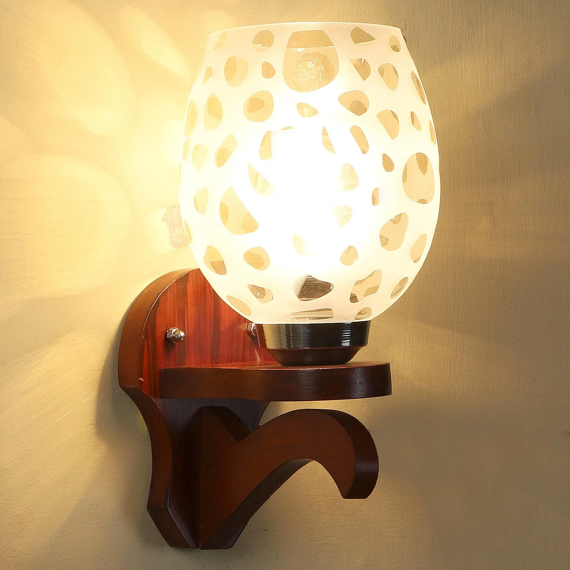 Stylish & Classy Brown Wood Wall Light